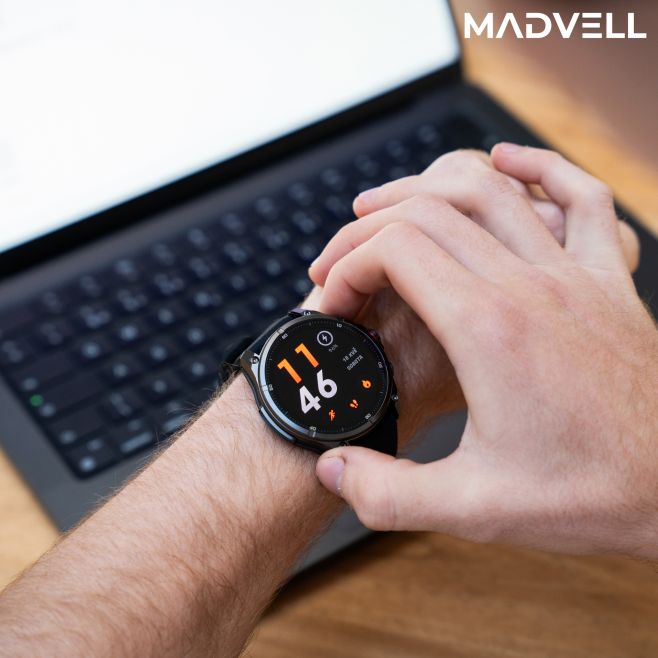 🟢AI v aplikaci co vám pomáhá každý den se zlepšovat 🟢5ATM pro plavání 🟢Výkonná LED svítilna Tady jsou naše Onyx 3 -...